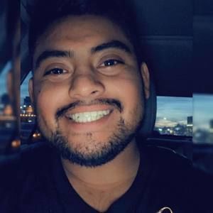 Meet your Posher, Luis